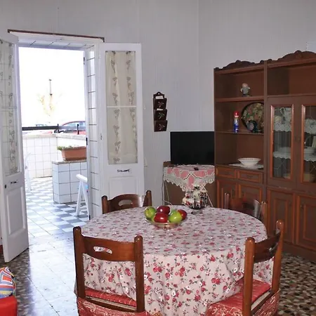 Scirocco Flat - * San Foca