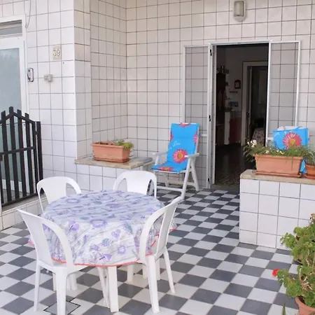 Scirocco Flat - * San Foca