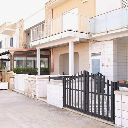 Scirocco Flat - * San Foca